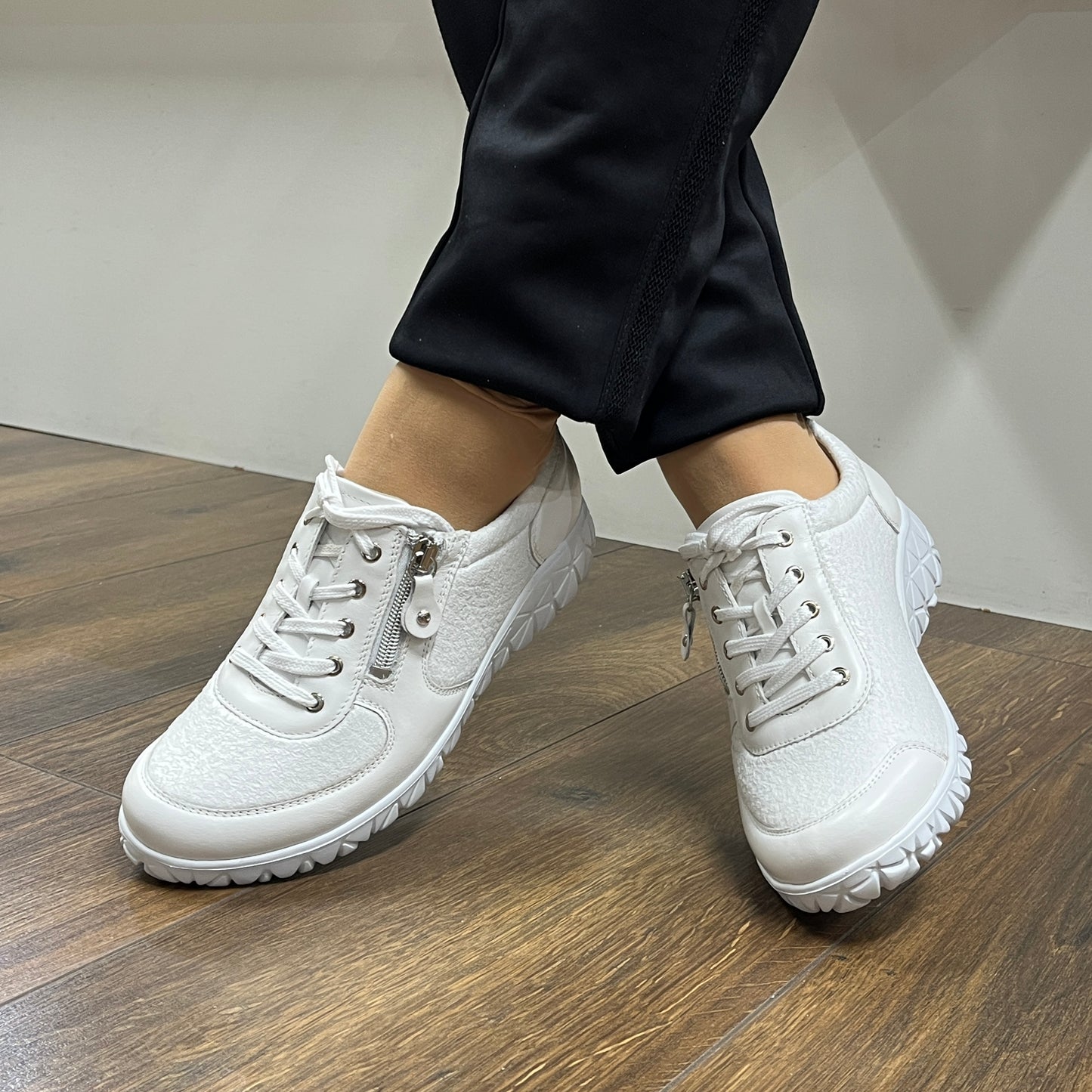 Waldlaufer H89001 238 275 White Lace & Zip Sneaker