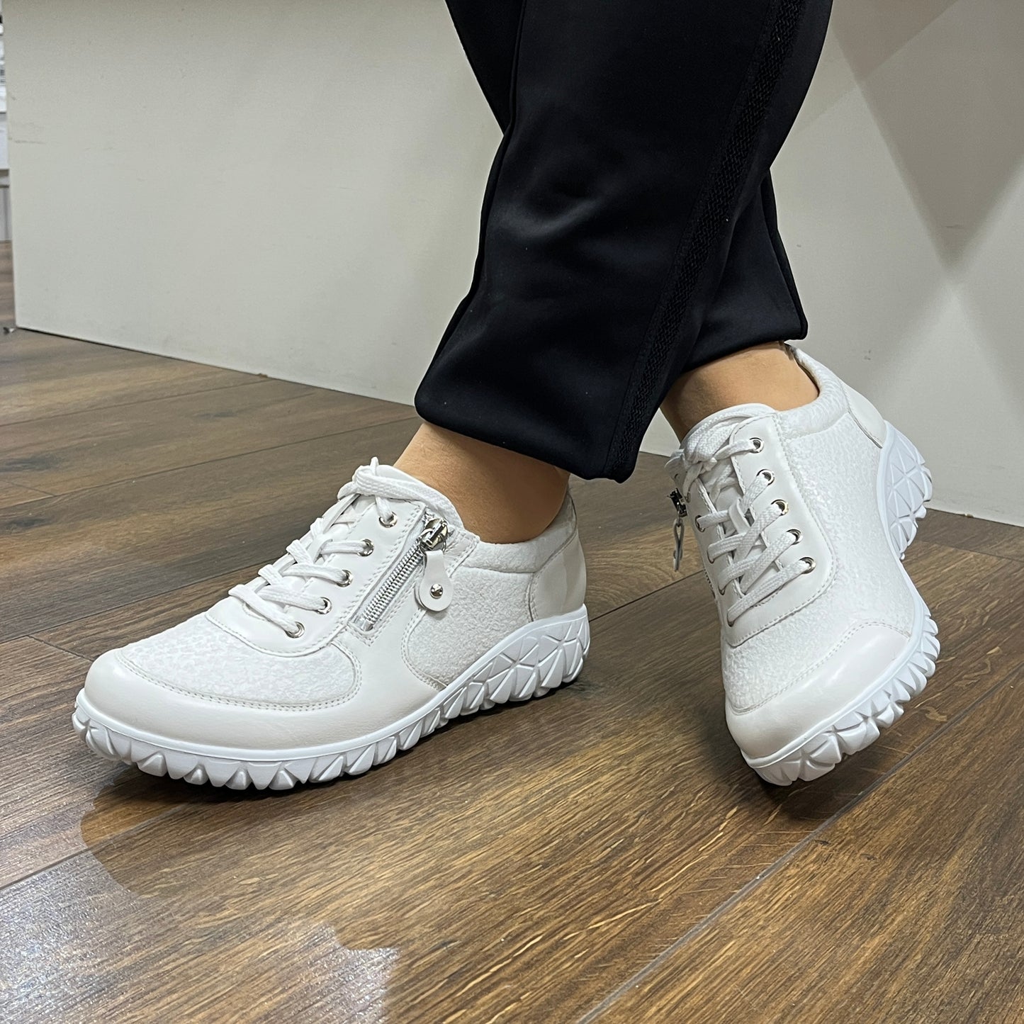 Waldlaufer H89001 238 275 White Lace & Zip Sneaker