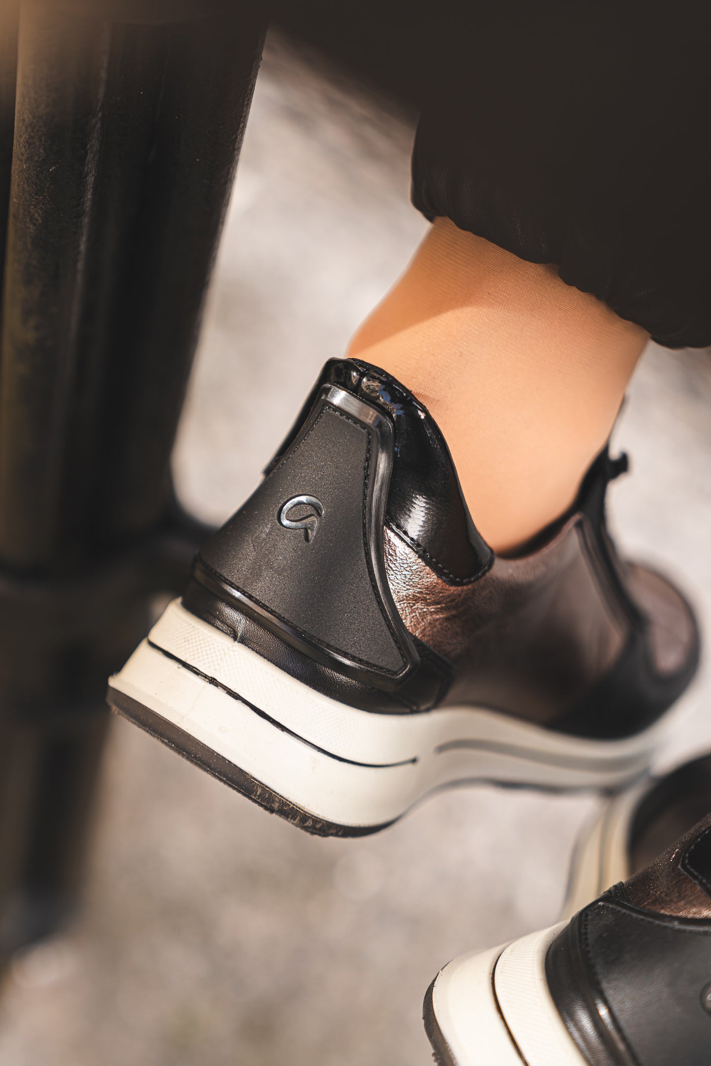 Ara 12-24836 15 Osaka 2.0 H Fit Black & Metallic Slip On Sneakers