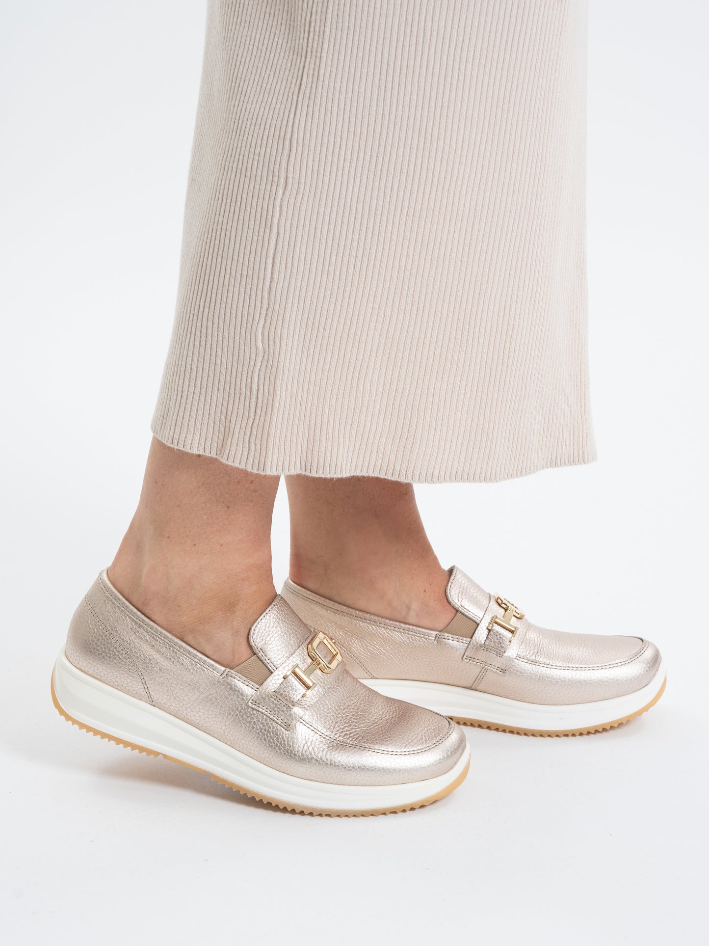 Ara 12-25528 08 Osaka 3.0 Gold Metallic H Fit Slip On Moccasins