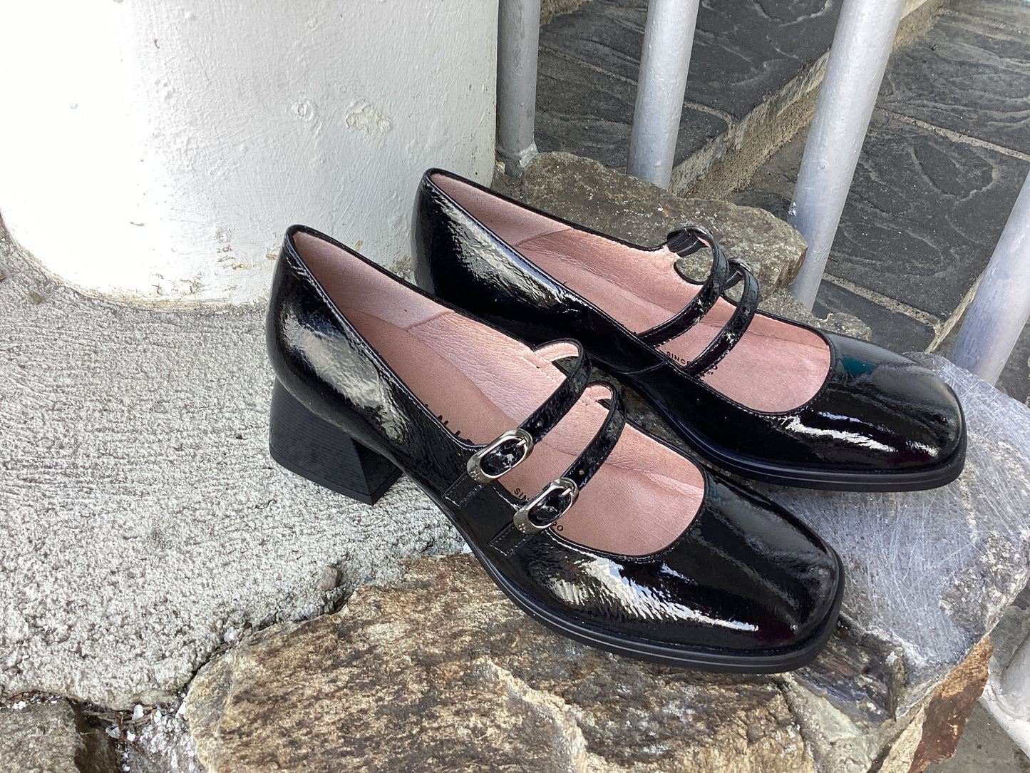 Hispanitas HI254381 Marsella Black Mary Jane Shoes