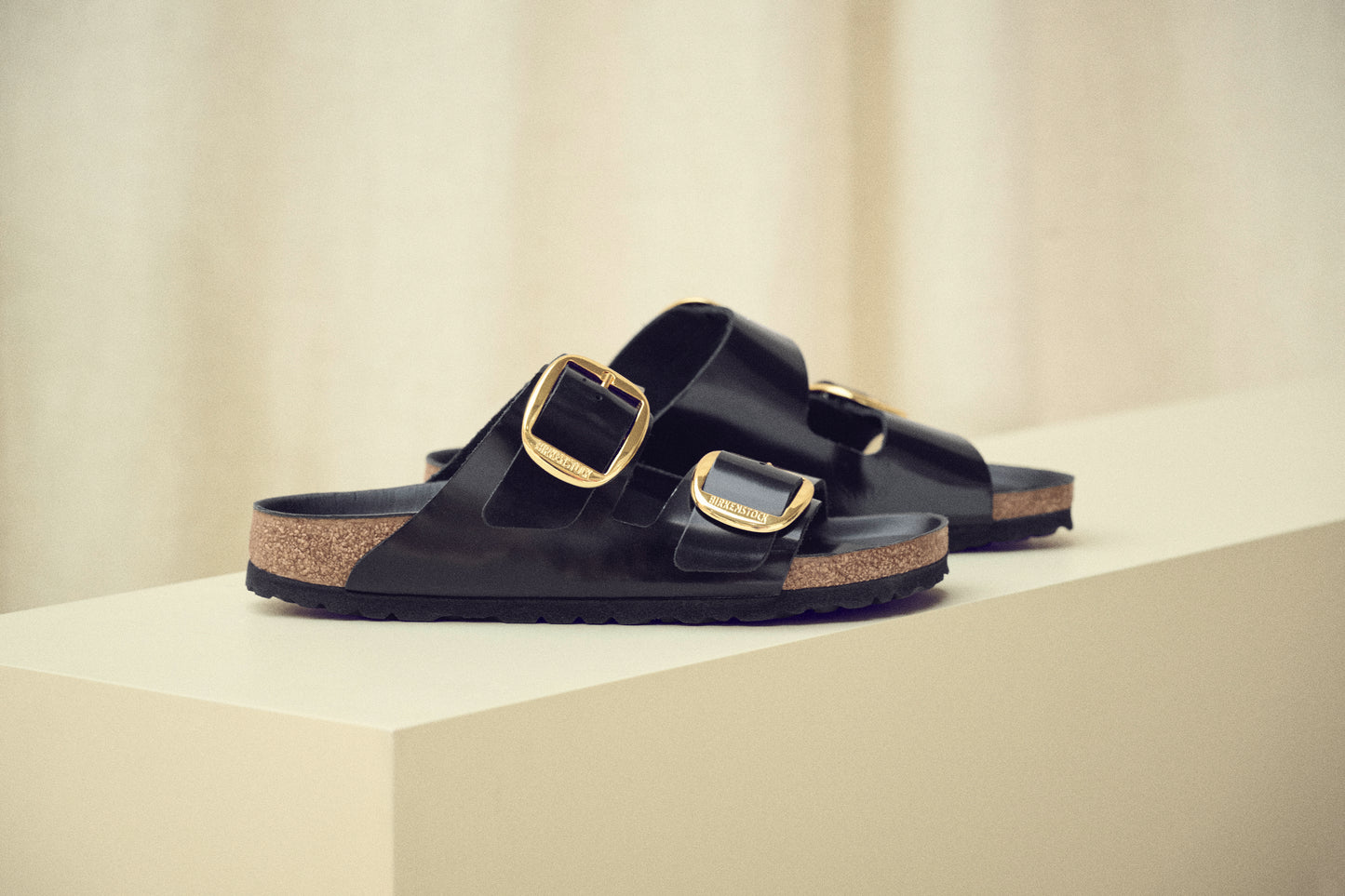 Birkenstock 1021476 Arizona Big Buckle Natural Leather Patent High Shine Black Sandals