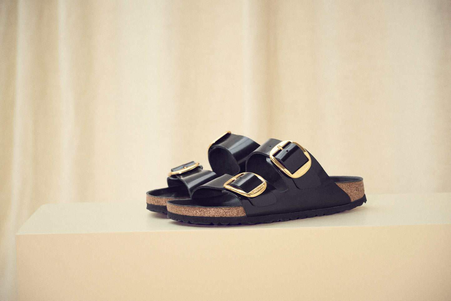 Birkenstock 1021476 Arizona Big Buckle Natural Leather Patent High Shine Black Sandals