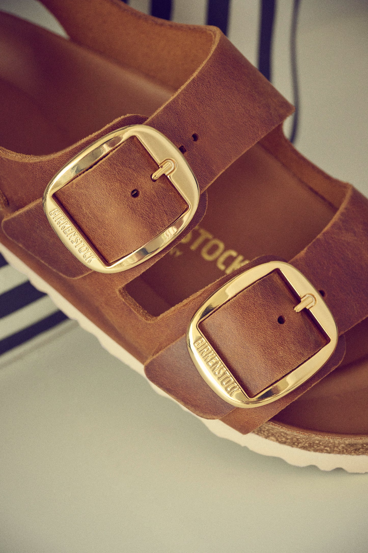 Birkenstock 1024067 Milano Big Buckle Oiled Leather Cognac Sandals