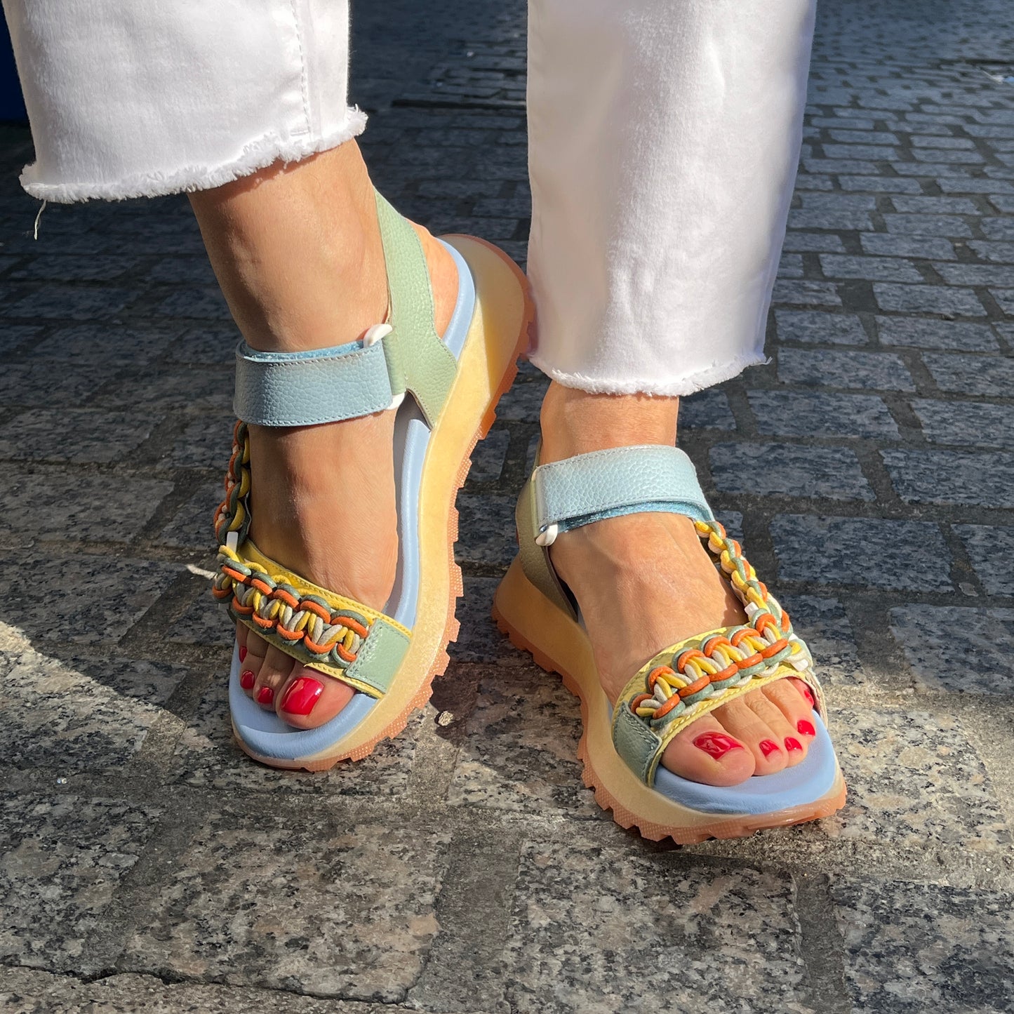 Hispanitas HV253898 Eucalipto, Yellow & Blue Combi Velcro Sandals