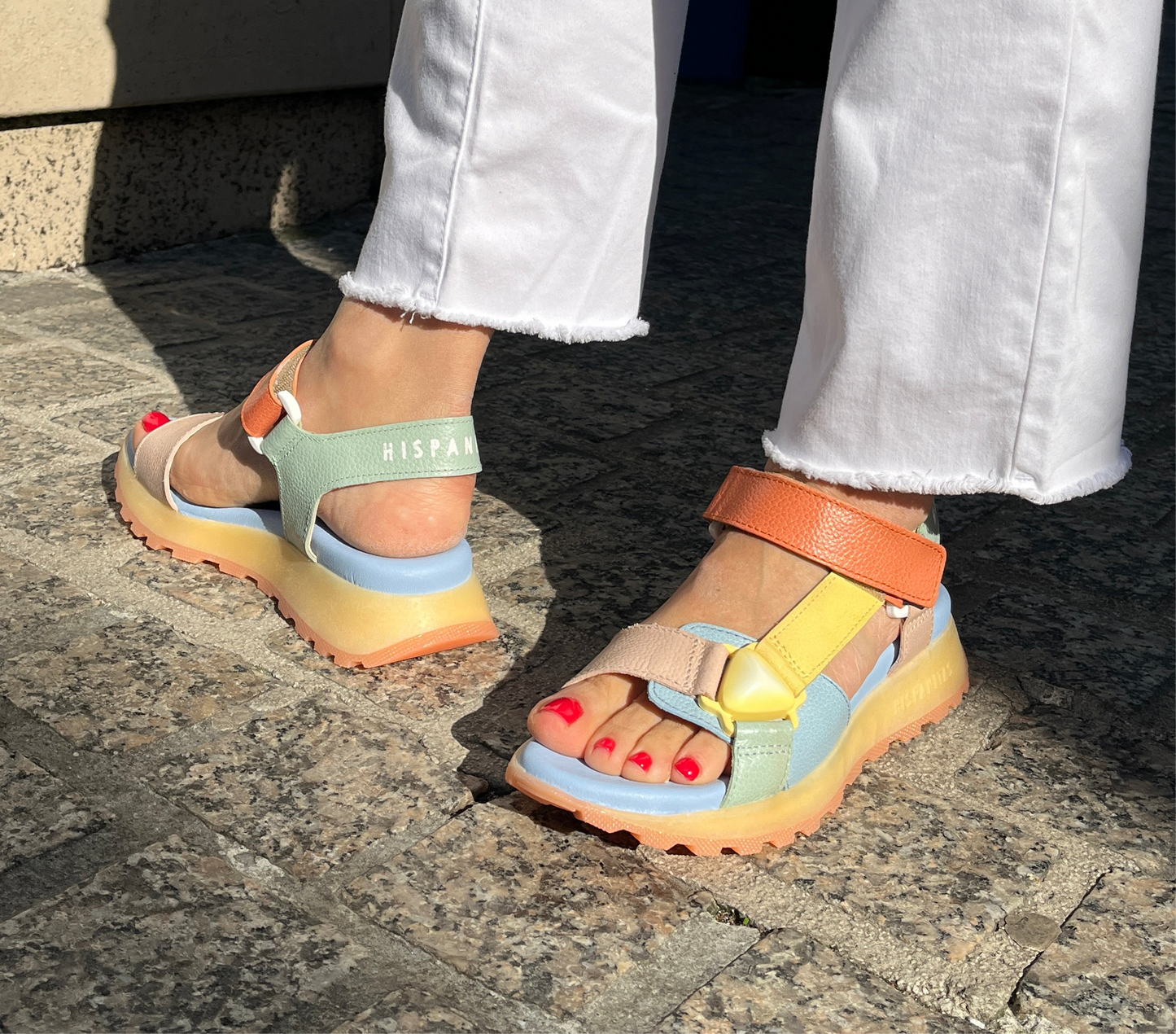 Hispanitas CHV253896 Eucalipto, Nude, Yellow, Coral & Blue Combi Velcro Sandals