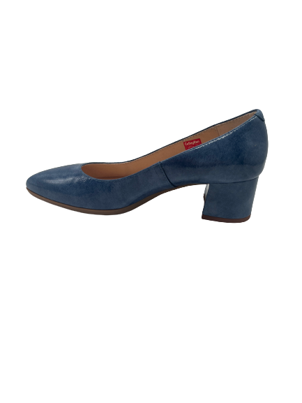 Callaghan 31500 Blue Court Heels
