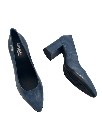 Callaghan 31700 Blue Court Heels
