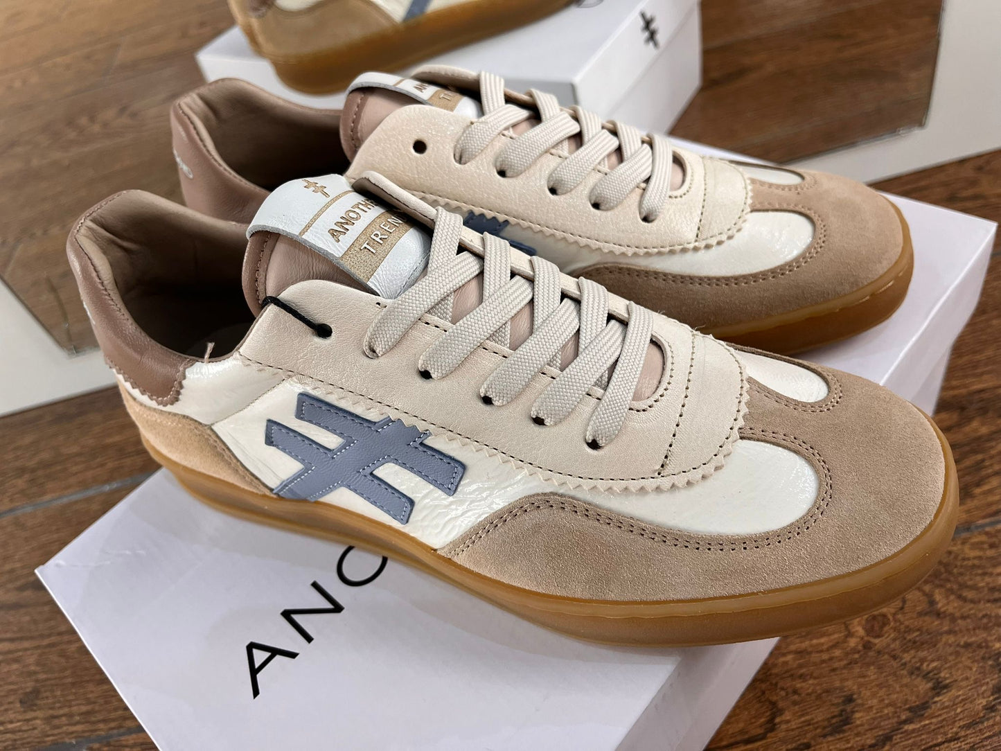 Another Trend A032T388 White & Sky Trainers