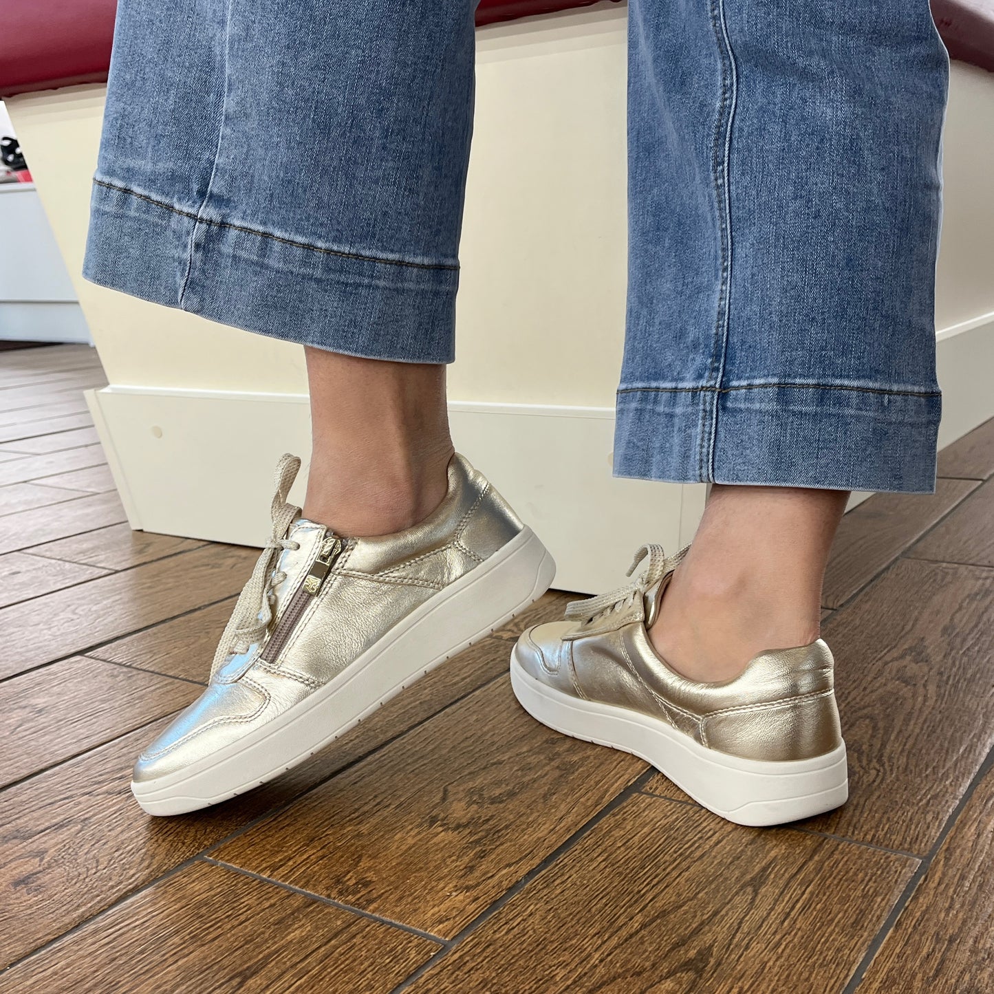Caprice 9-23311-44-947 Gold Trainers with Zip