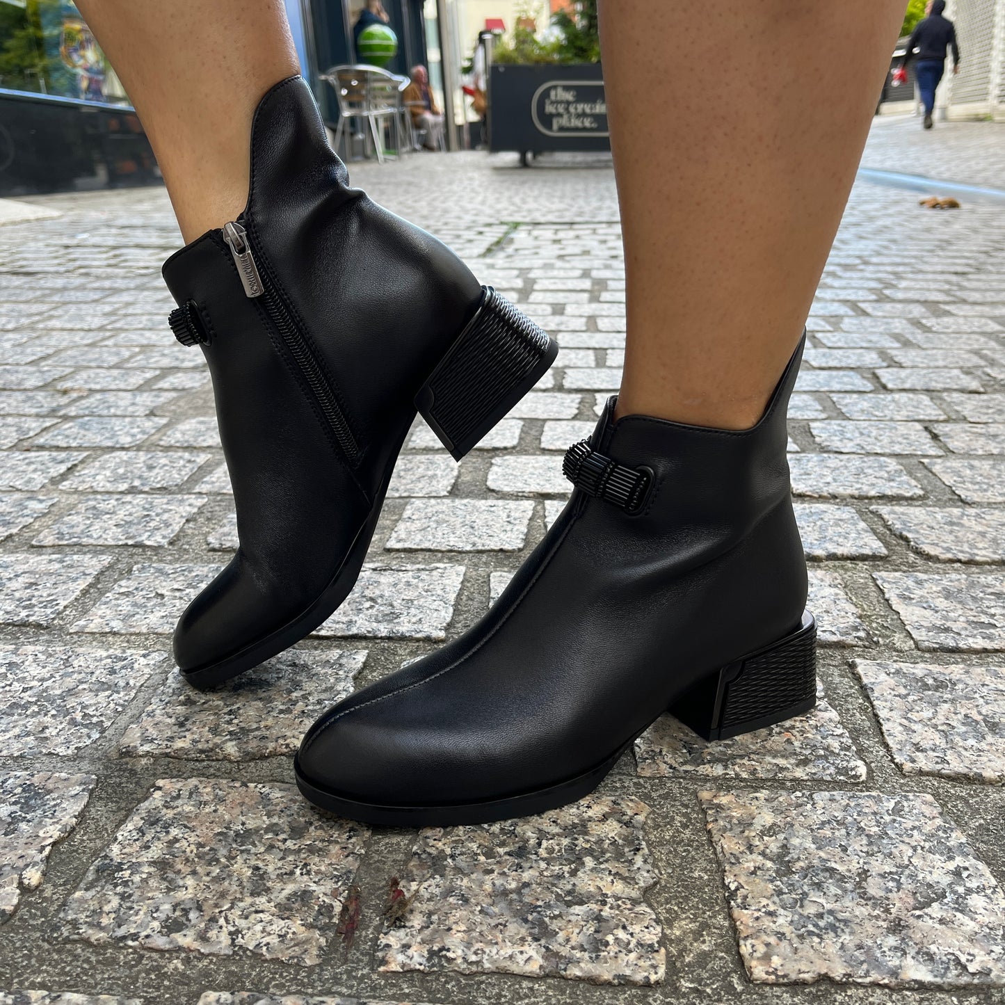 Loretta Vitale C2439642B Black Leather Ankle Boots with Ridge Heel