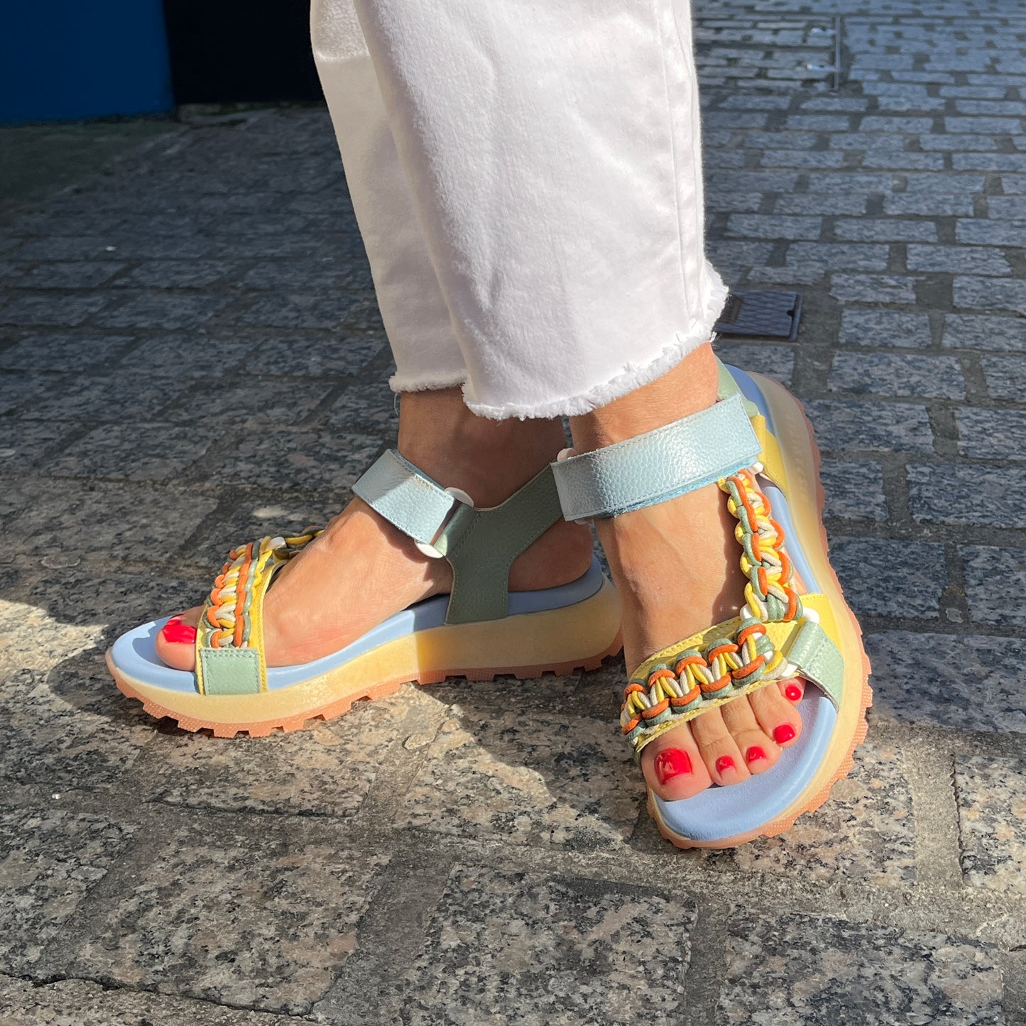 Hispanitas HV253898 Eucalipto, Yellow & Blue Combi Velcro Sandals