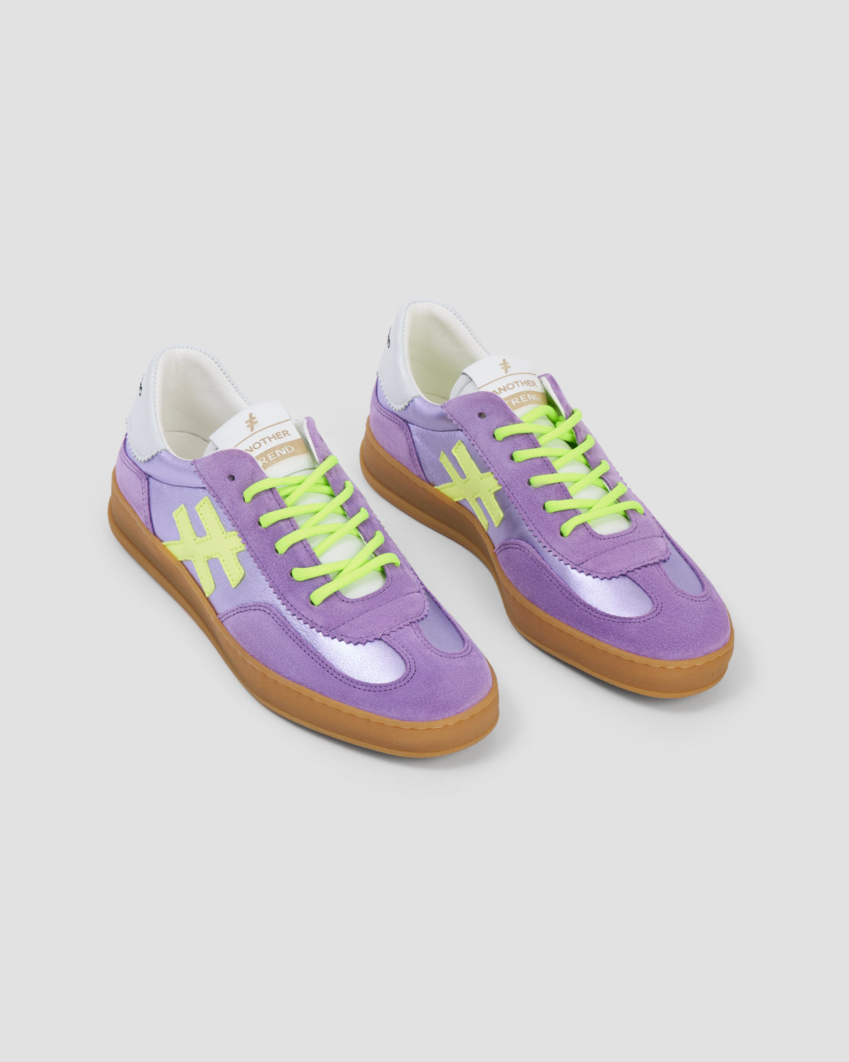 Another Trend A032M369 Purple Trainers with White Back