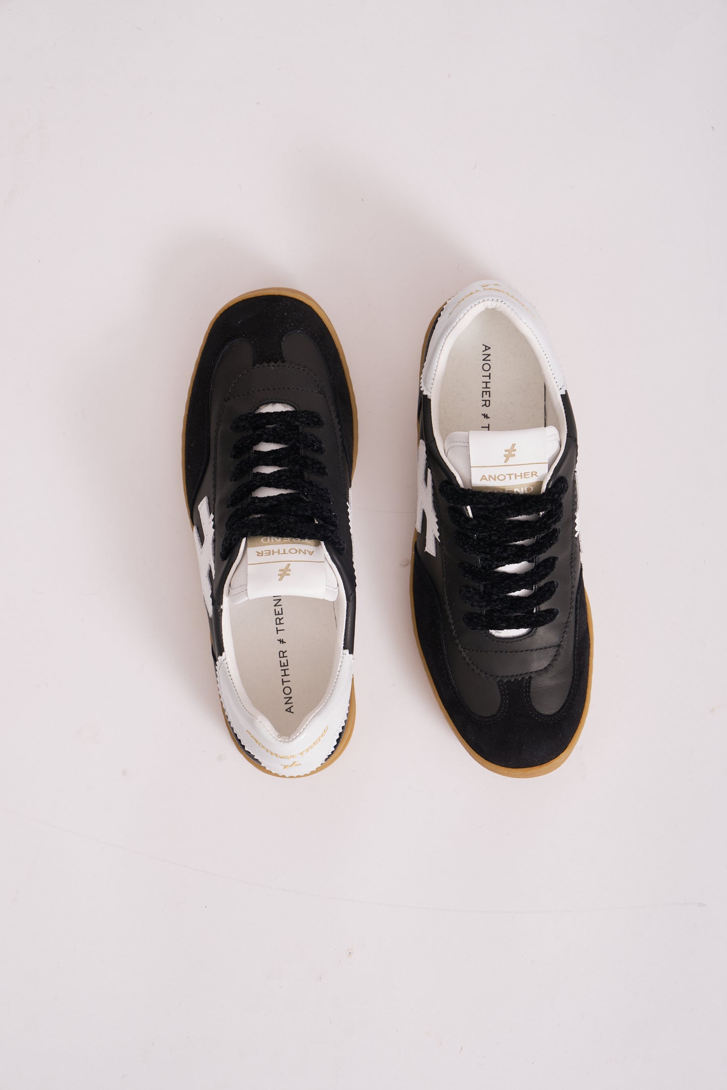 Another Trend A032V205 Black Trainers with White Heel & Logo