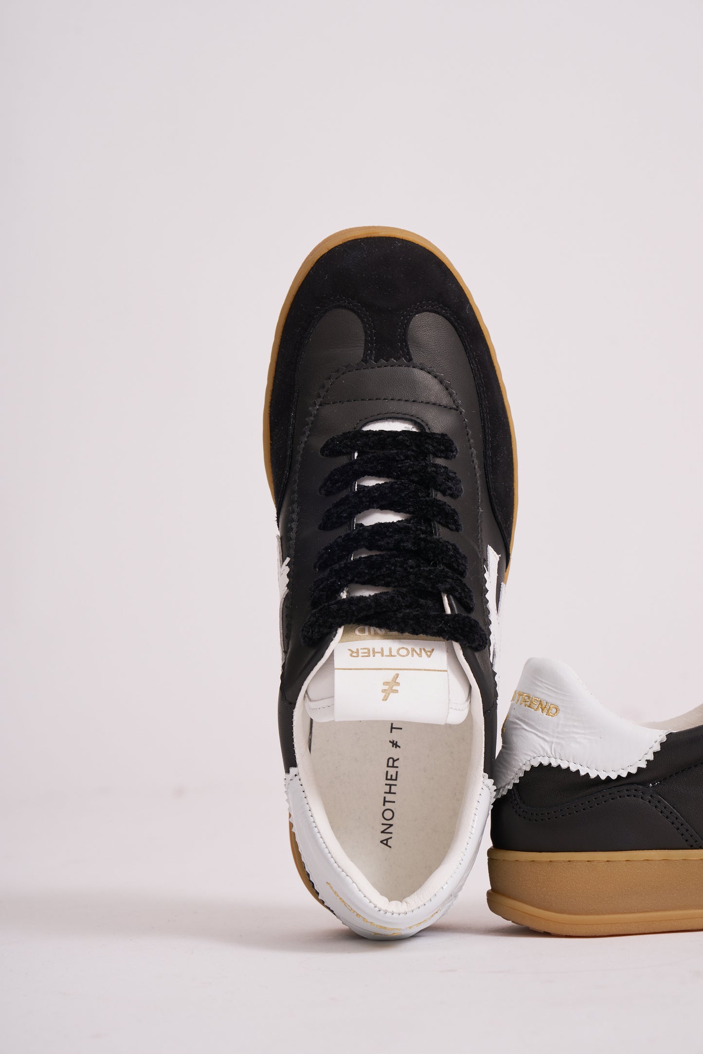 Another Trend A032V205 Black Trainers with White Heel & Logo