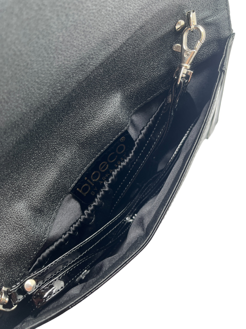Bioeco by Arka B0002 1627+0007 Black Clutch Bag
