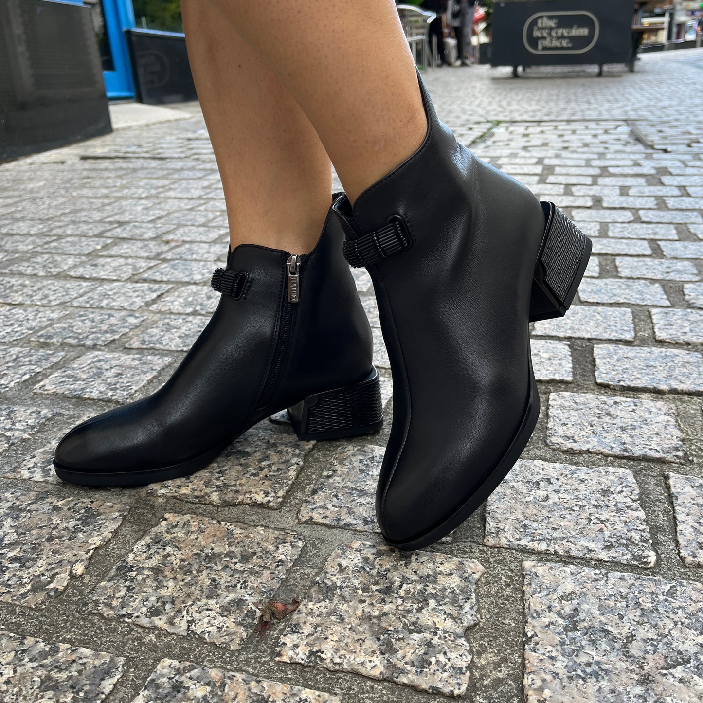 Loretta Vitale C2439642B Black Leather Ankle Boots with Ridge Heel