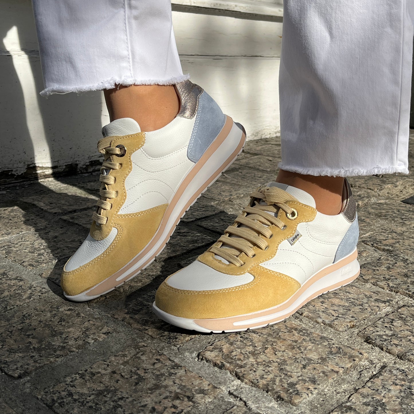 Callaghan 87117 Pesca Cream/Blanco, Blue & Mustard Multi Trainers
