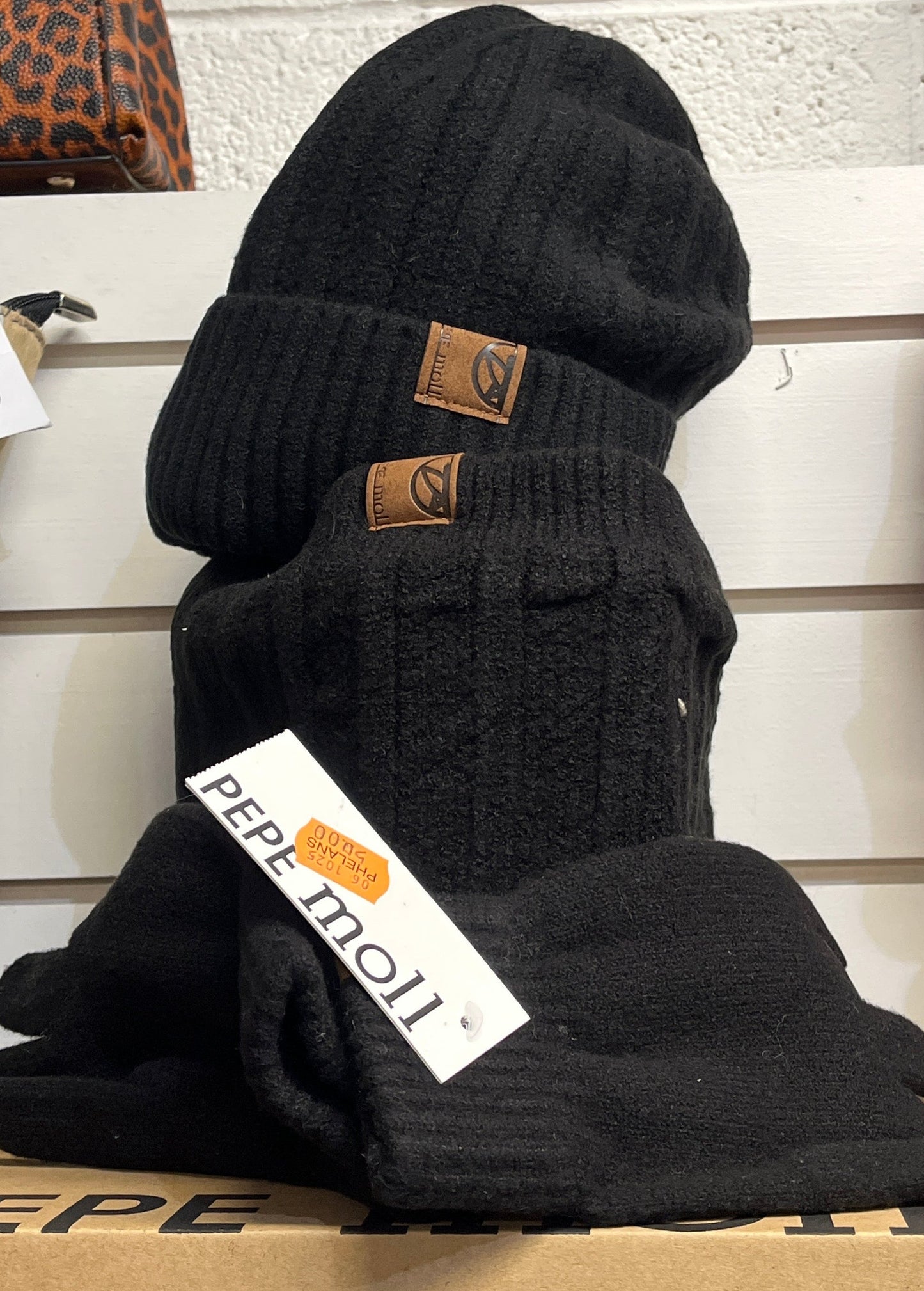 Pepe Moll 252851 Black Hat, Snood & Gloves Set