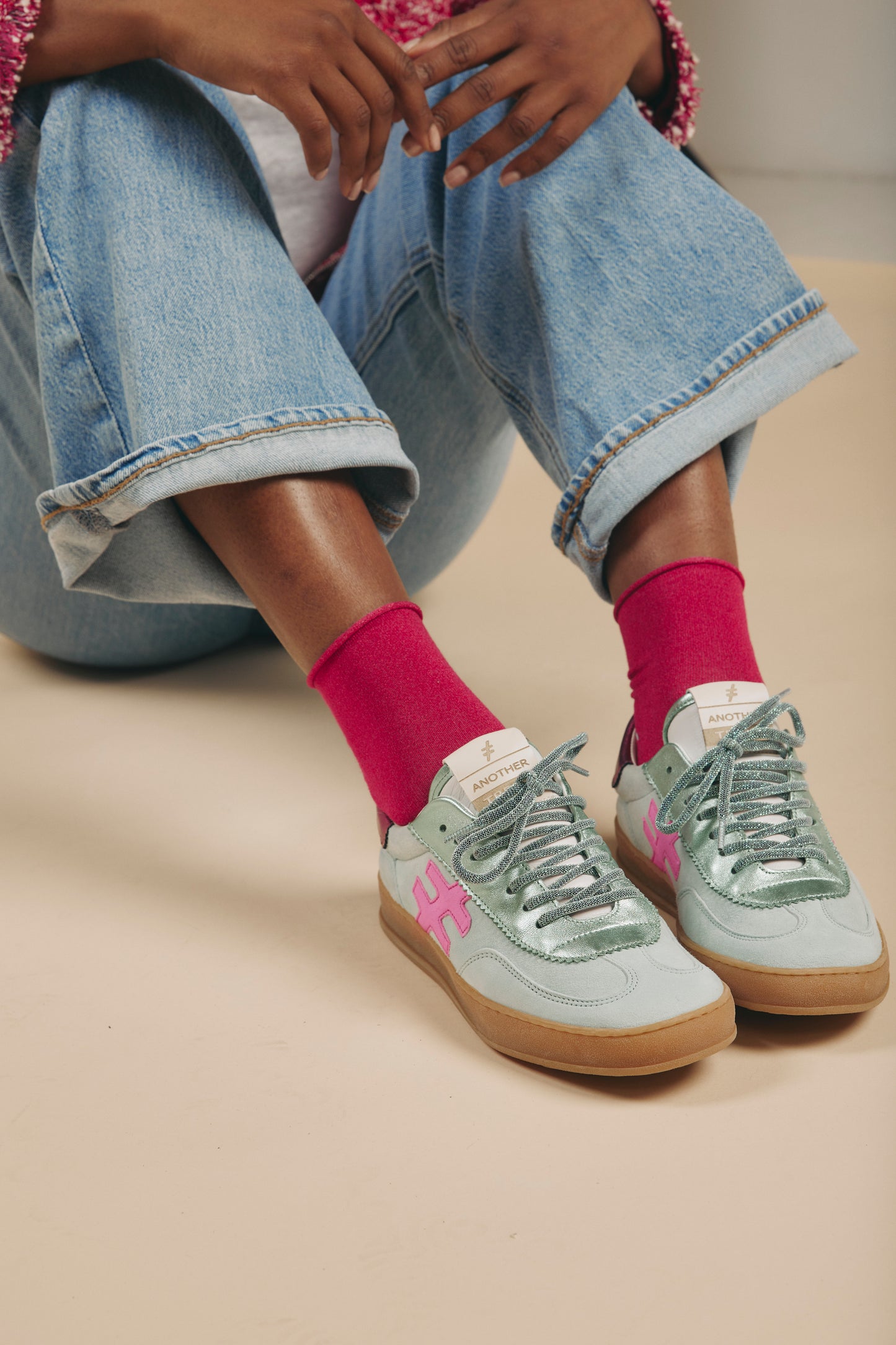 Another Trend A032M368 Mint Trainers with Pink Back