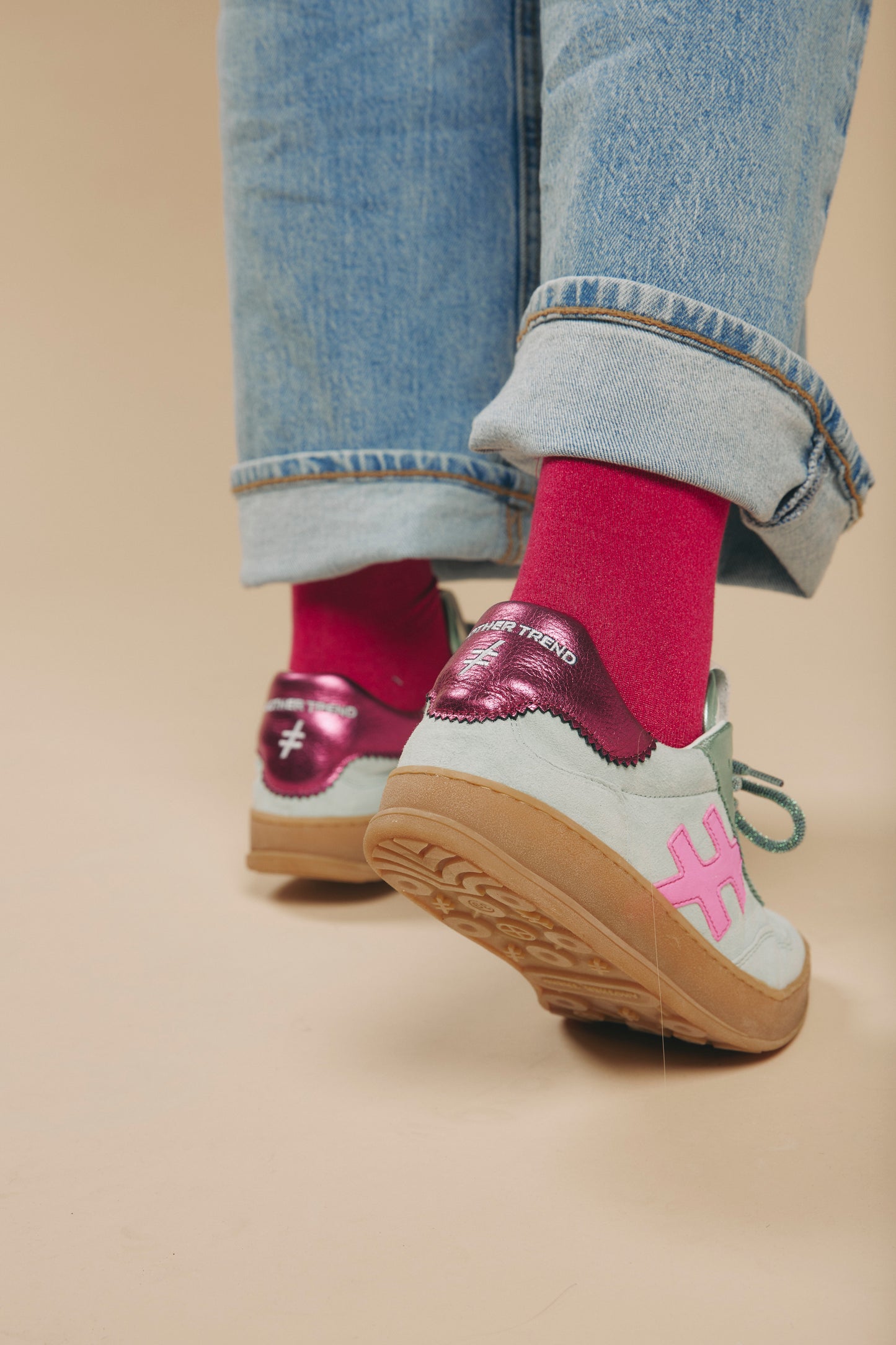 Another Trend A032M368 Mint Trainers with Pink Back
