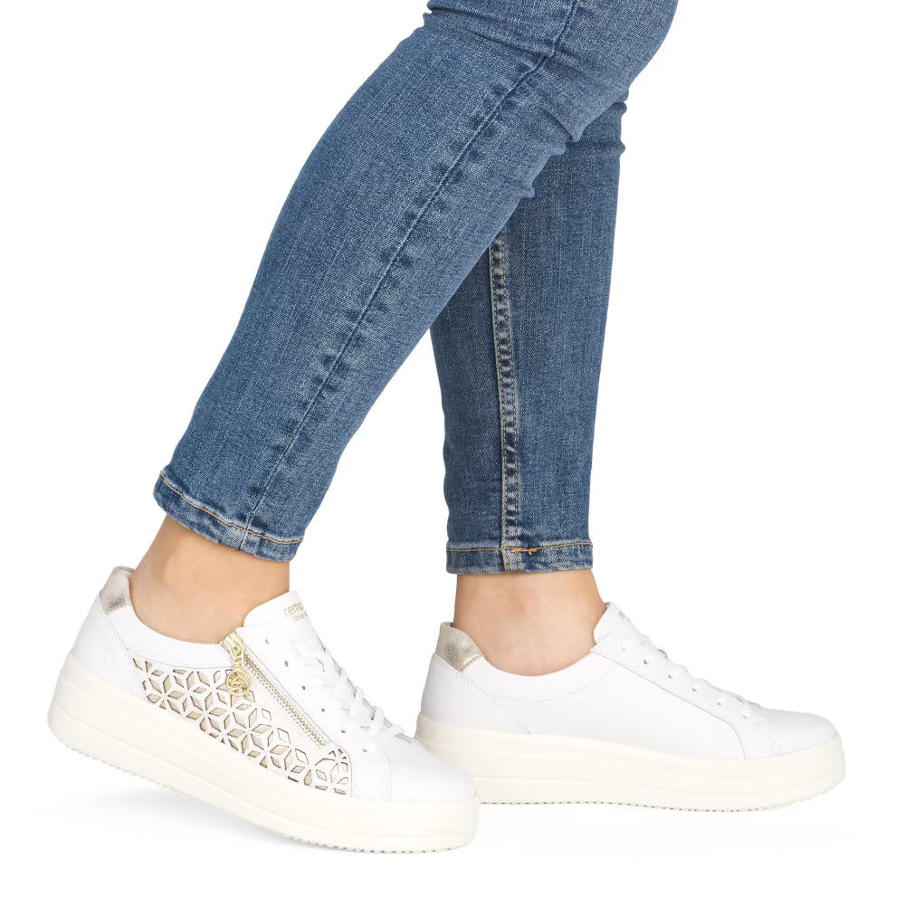Remonte D1C11-80 White & Light Gold G Fit Trainers with Zip