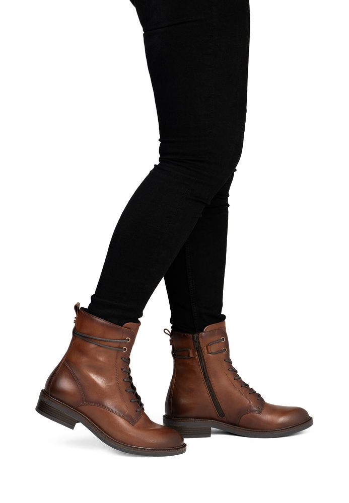 Remonte D2W80-24 Brown Boots