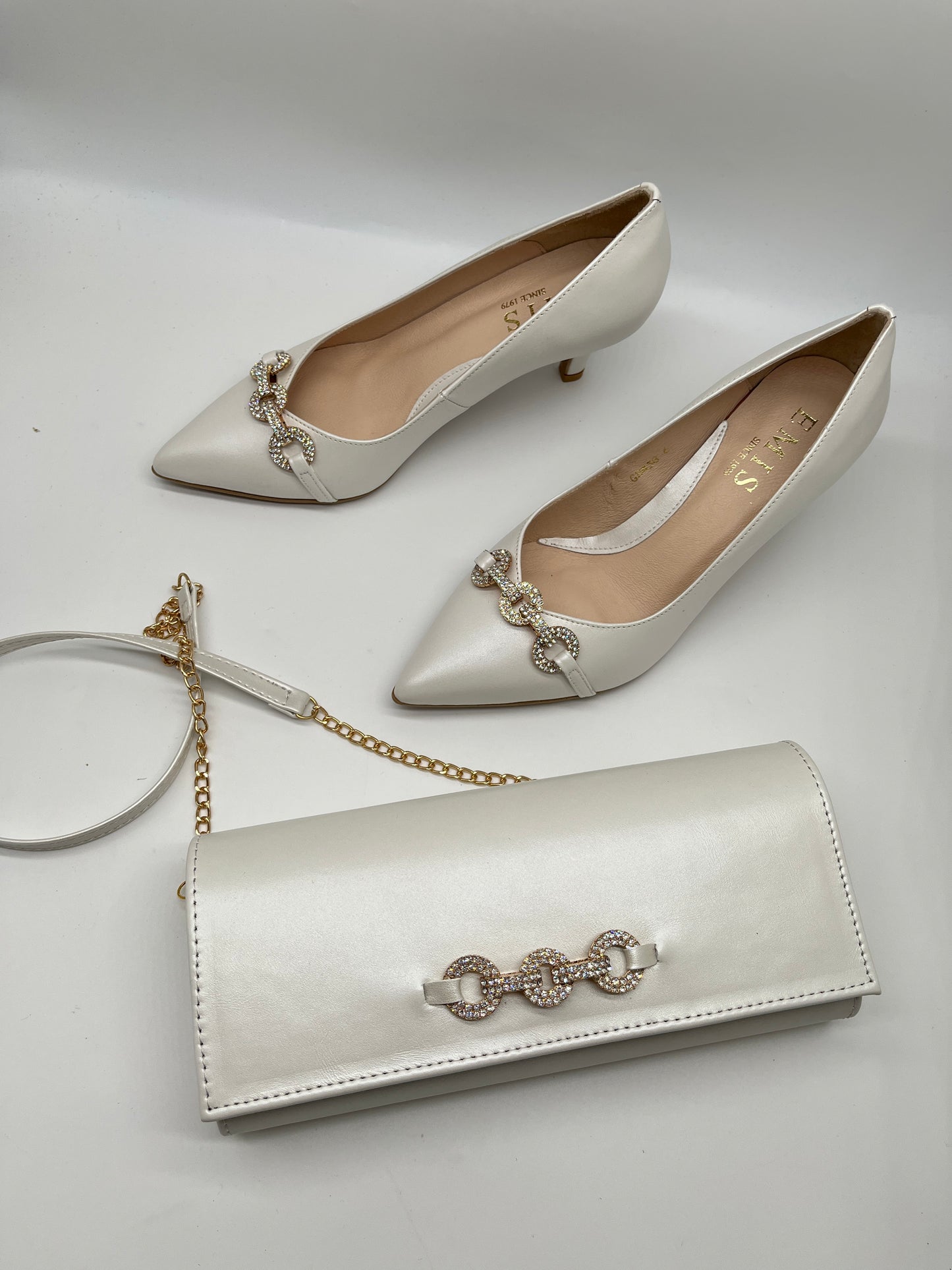 Emis S8438/611o Ecru Pearl Heels