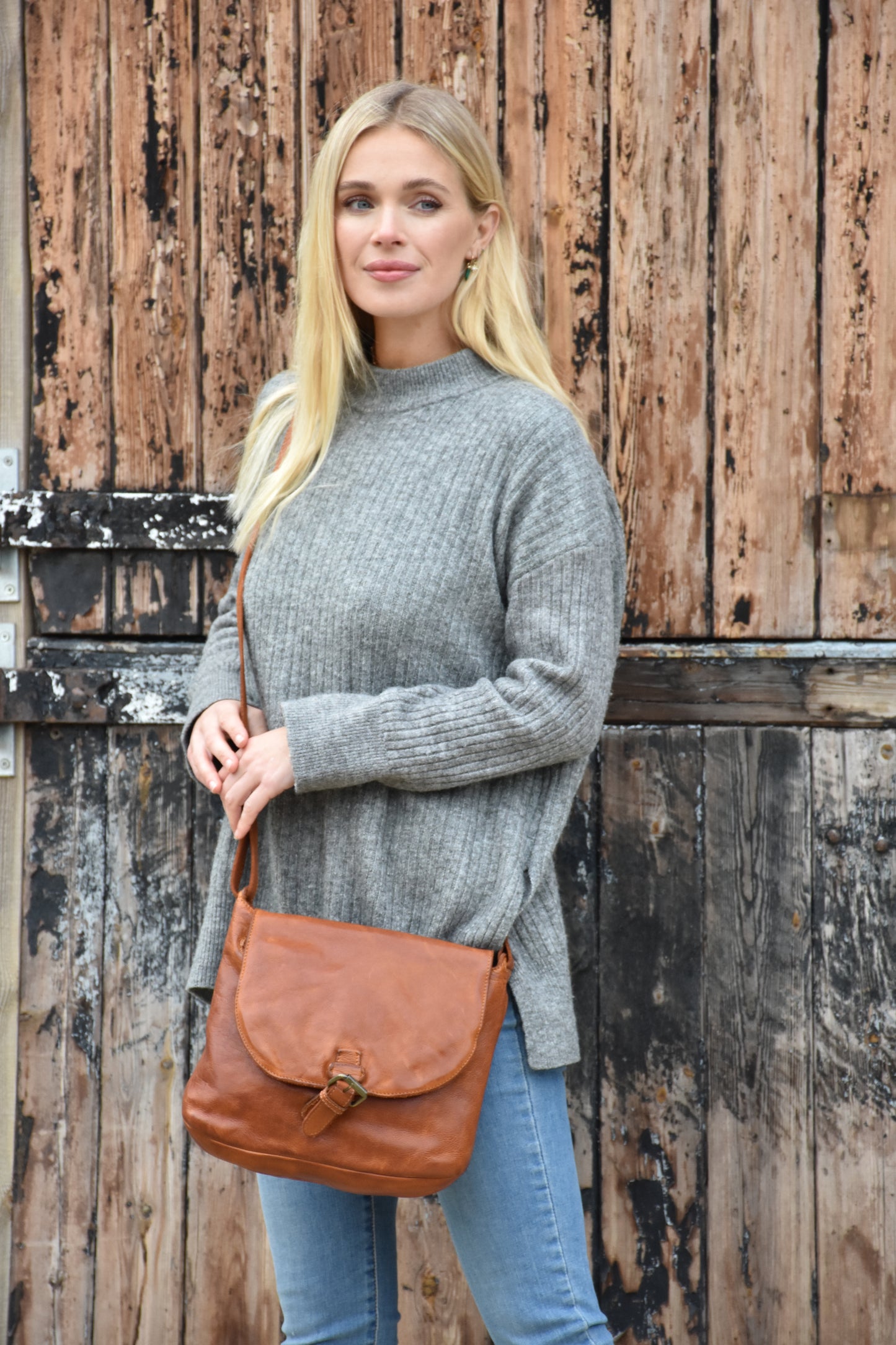 Ashwood Leather D-91 Tan Handbag
