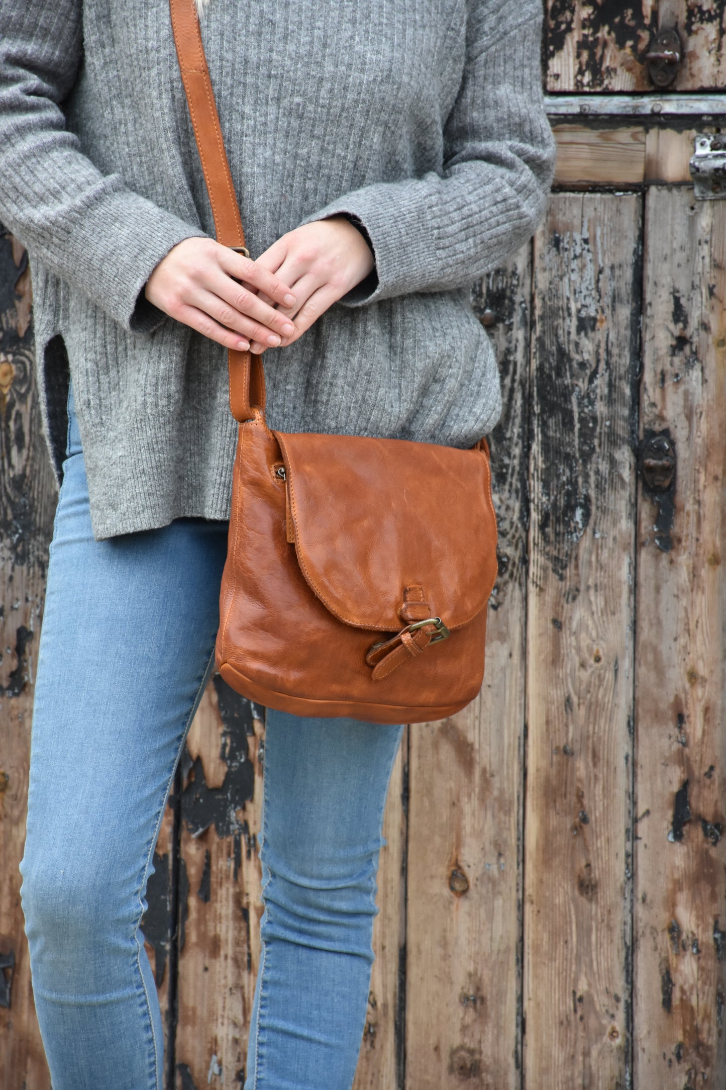 Ashwood Leather D-91 Tan Handbag