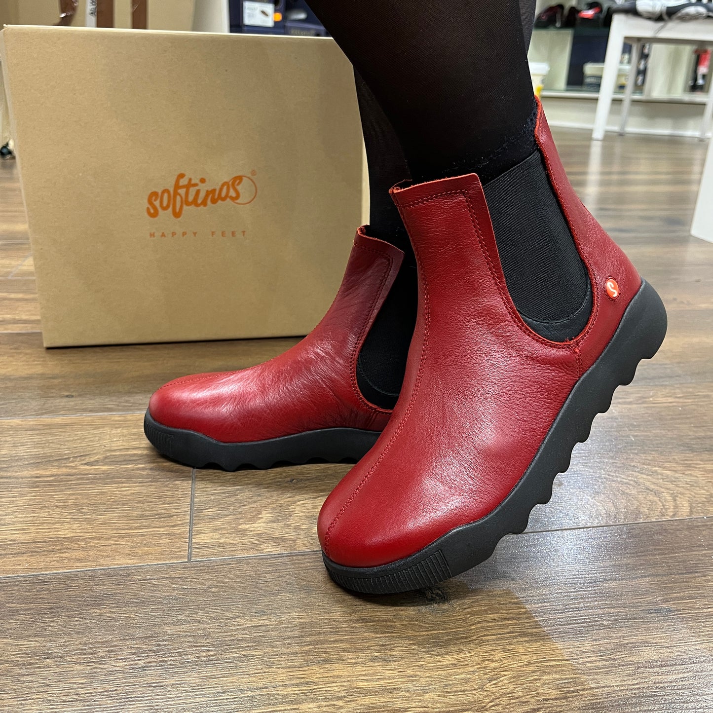 Softinos P900765004 WHAD765S0F Red Leather Boots with Black Sole