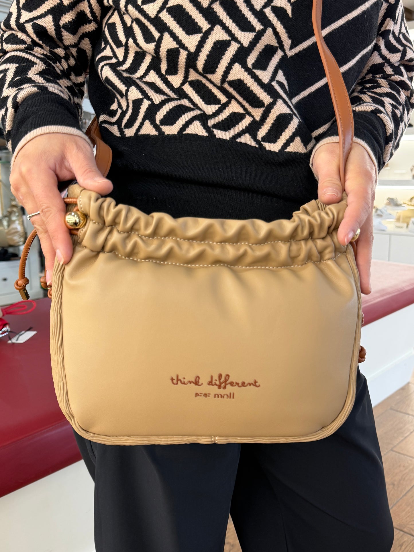 Pepe Moll 261201 Pamela Sand Handbag