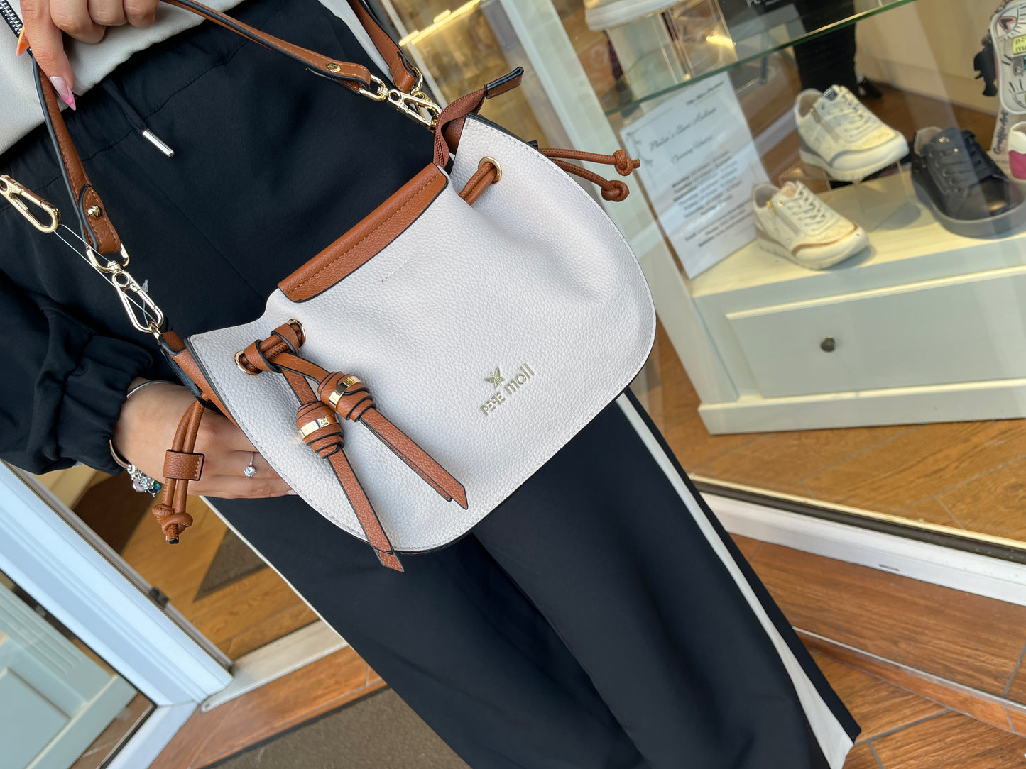 Pepe Moll 251371 Padova Off White/Tan Handbag - Vegan