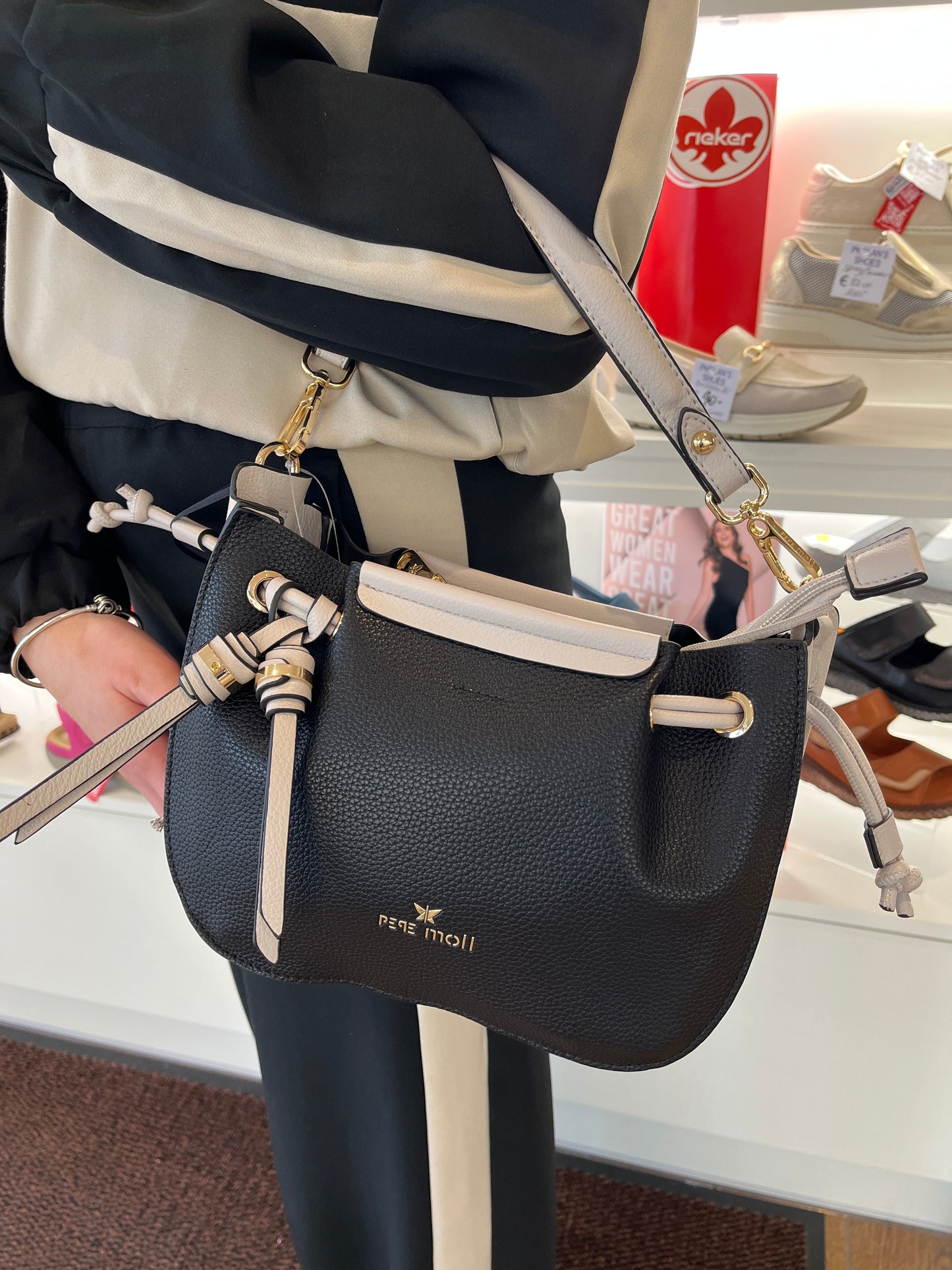 Pepe Moll 251371 Padova Black/Off White Handbag - Vegan