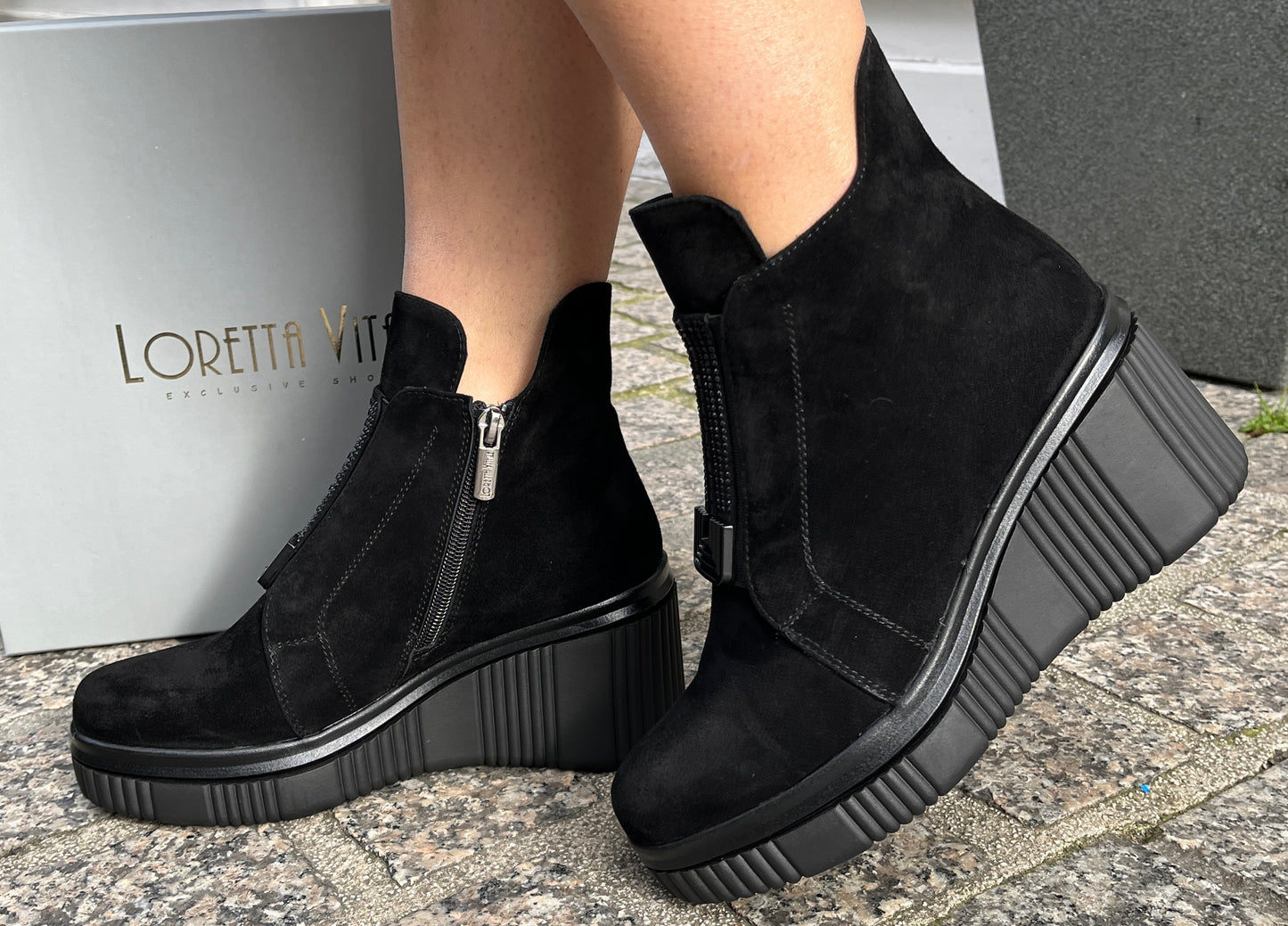 Loretta Vitale C2439121 Black Suede Wedge Ankle Boots