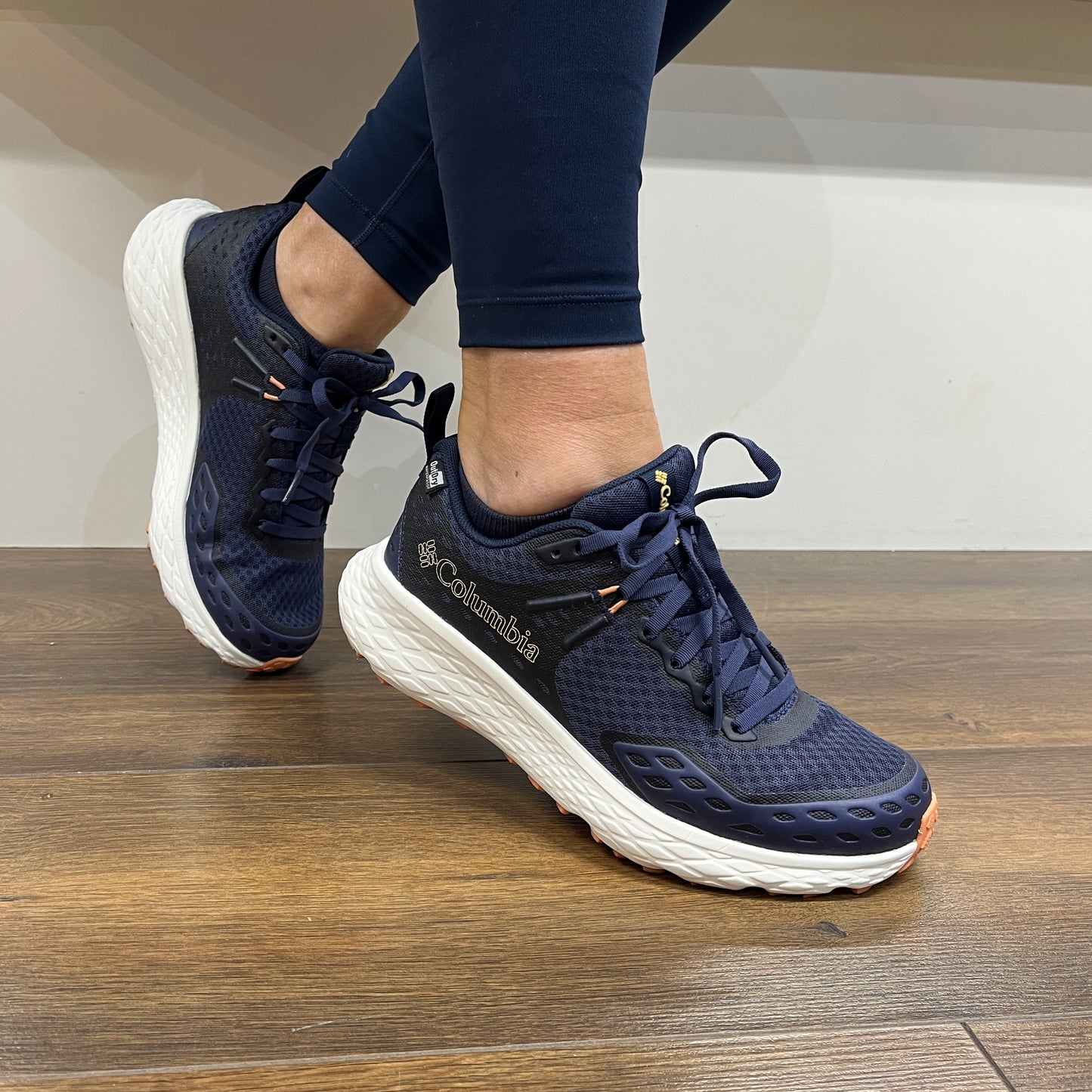 Columbia 2101081 466 BL6246-466 Konos TRS Navy & Cream Outdry Waterproof Low Hiking Shoes