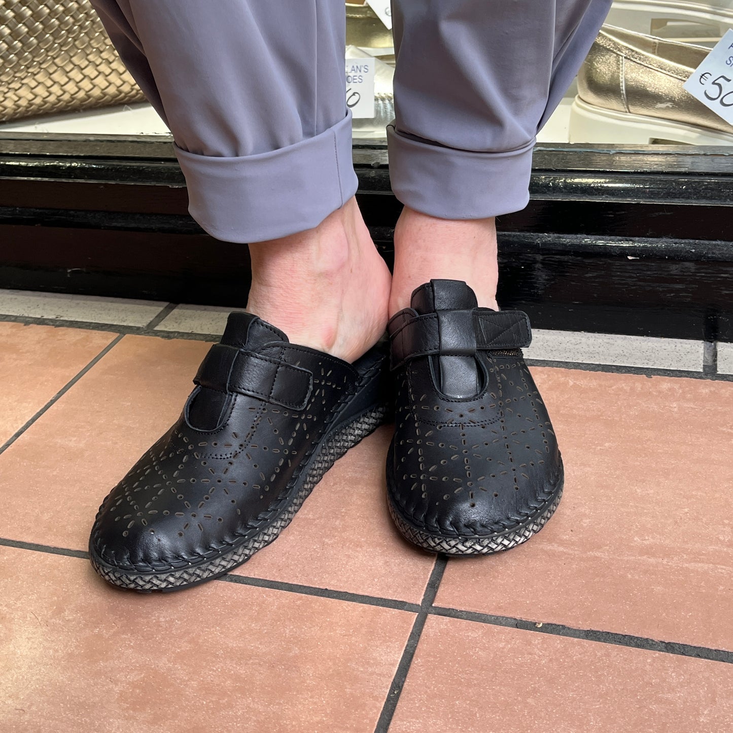 ZueKoos 229 Siyah Piamonte Black Perforated Clogs