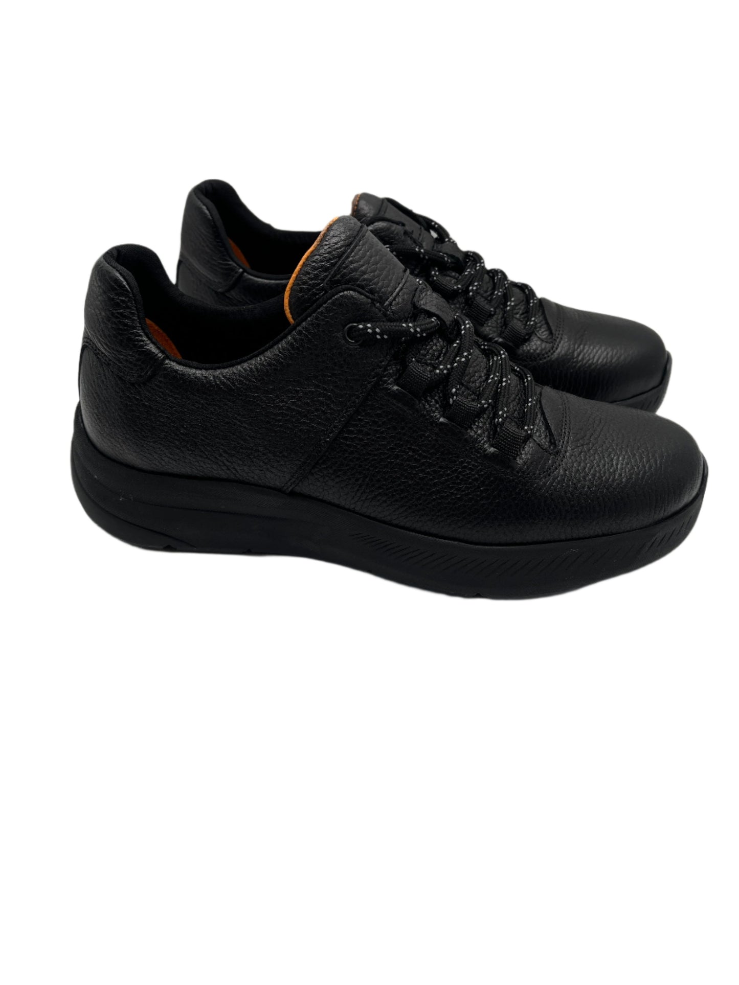 Freefoot 254103-1 Black Leather Lace Sneakers