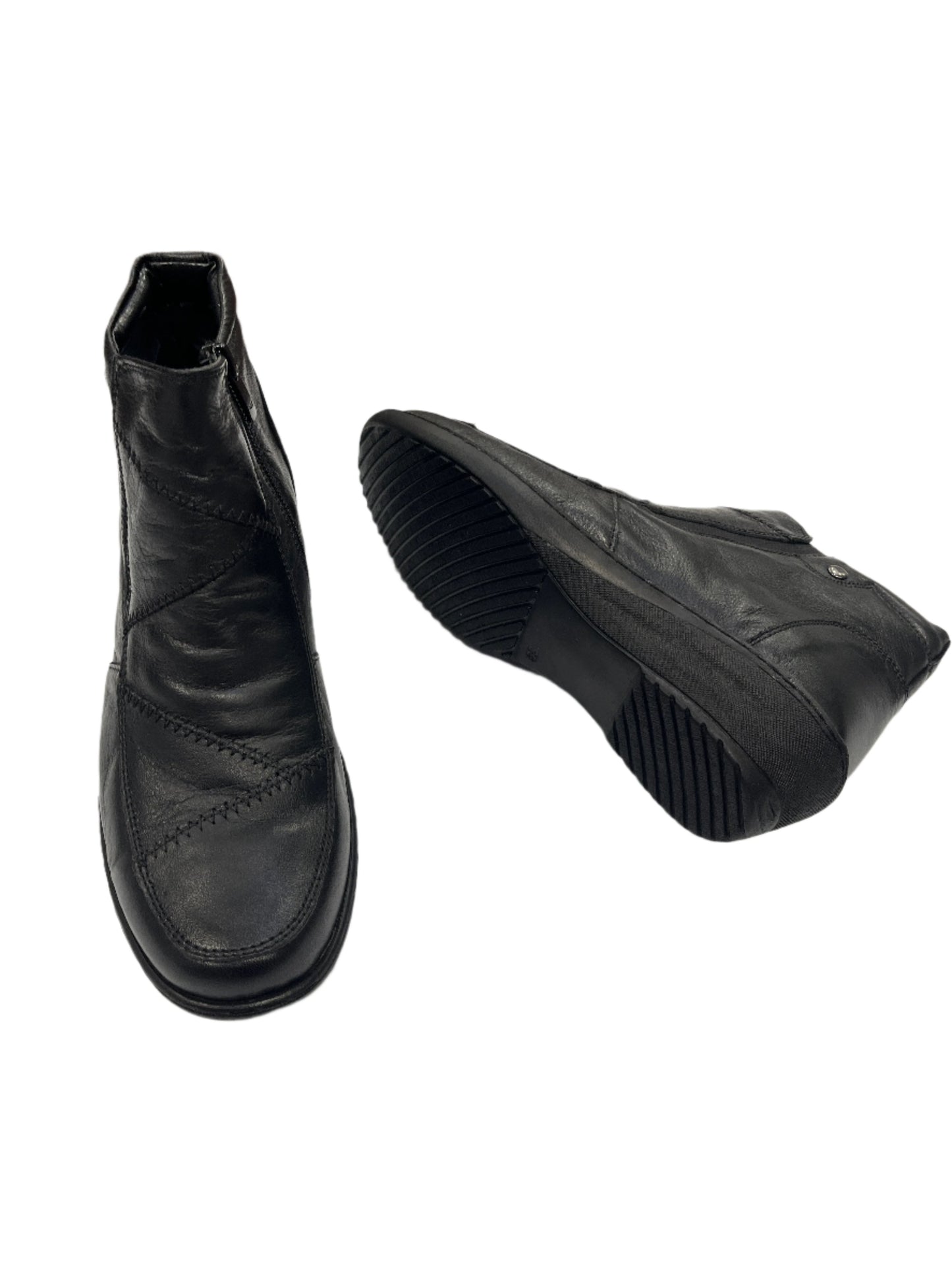 The Shoe Parlour by Phelan's Shoes 330-18 Black Leather Elastic Side Ankle Boots