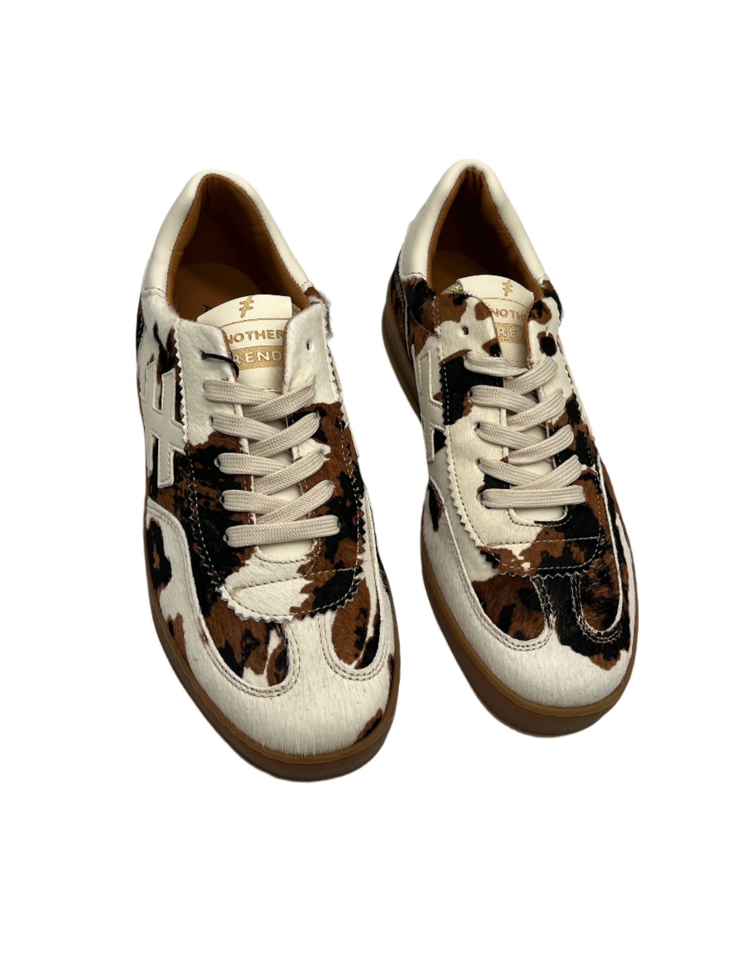 Another Trend A032A4A7 Vaca Cow Print Trainers