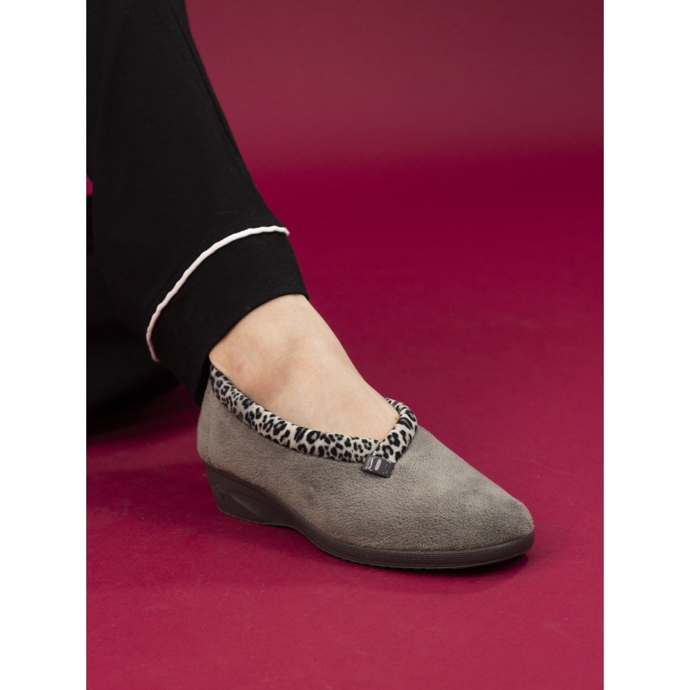 Lunar KLA005 Grey Leopard Spotty Trim Mule Slippers