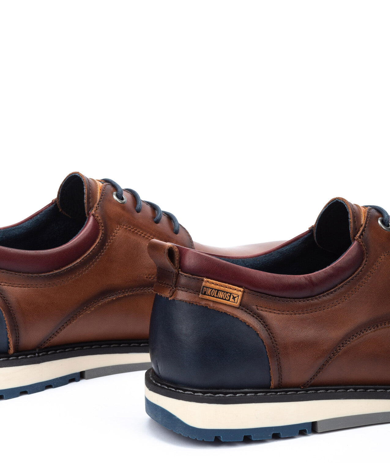 Pikolinos Berna M8J-4183 Cuero Tan Shoes