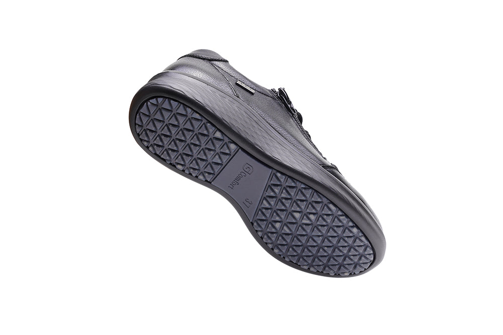 G Comfort P-811 Black Lace & Zip Shoes