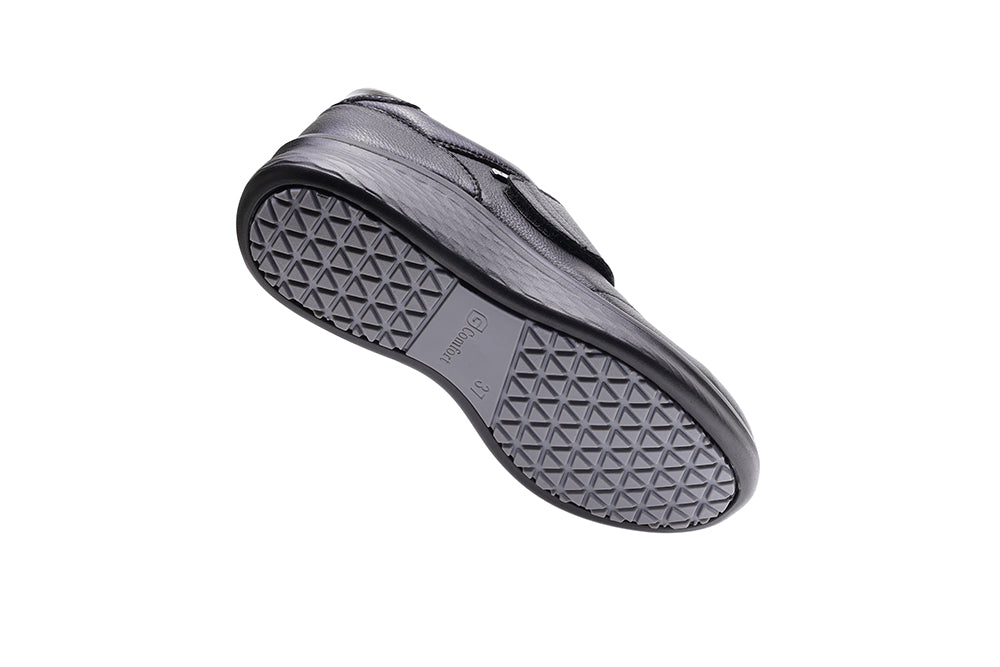 G Comfort P-813 Black Velcro TEX Shoes