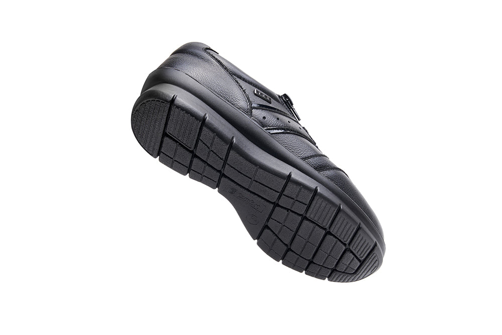 G Comfort P-8262 Black Shiny Extra Wide Shoes with Lace & Zip