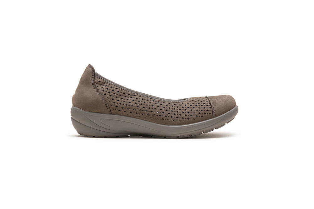 G Comfort P-9524 Dark Taupe Nubuck Shoe