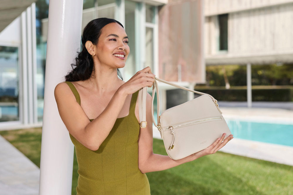 Rieker H1031-60 Beige Handbag