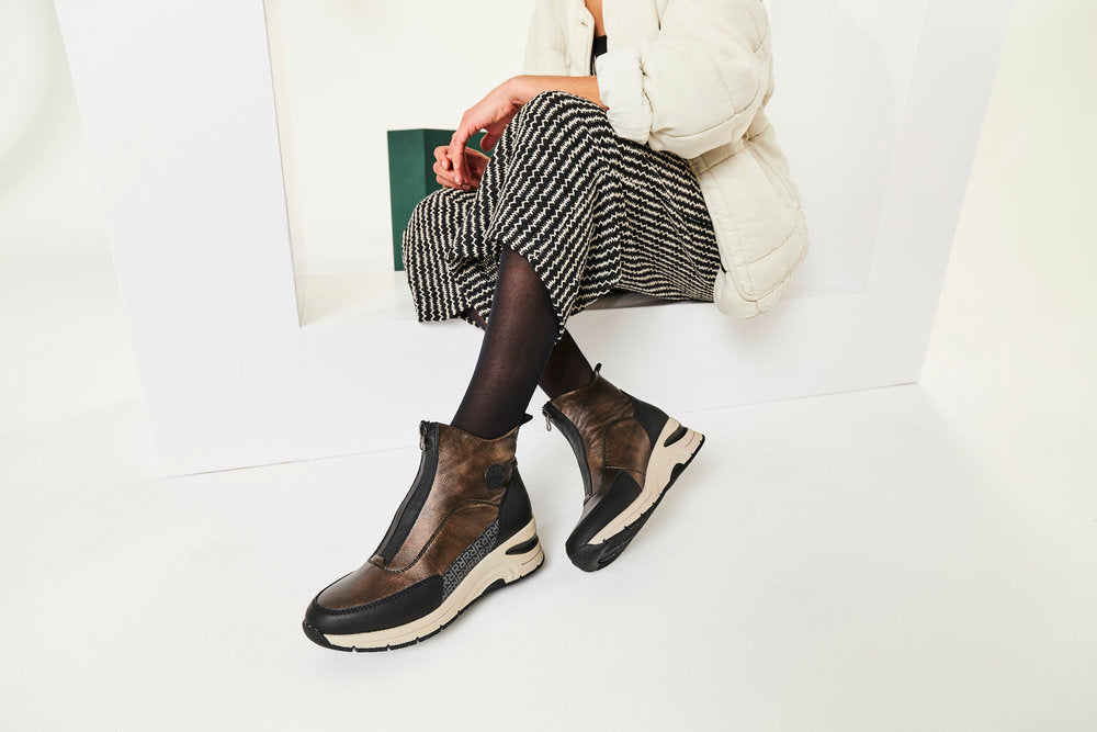 Rieker N9381-60 Bronze & Black Front Zip Boots