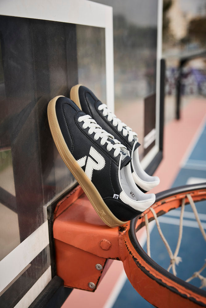 Rieker Swing2Go W2200-00 Black & Off White Trainers