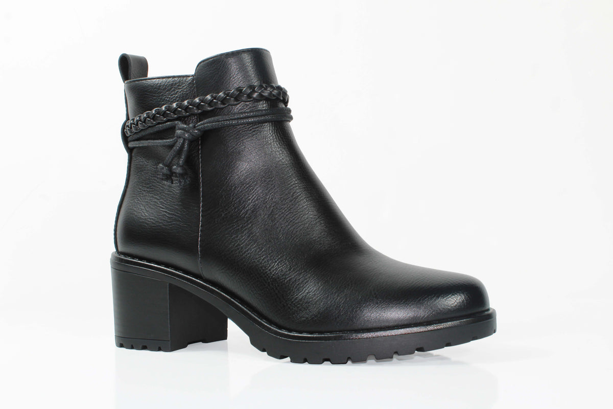 Susst Virginia26 Black PU Braid Trim Tall Ankle Boots